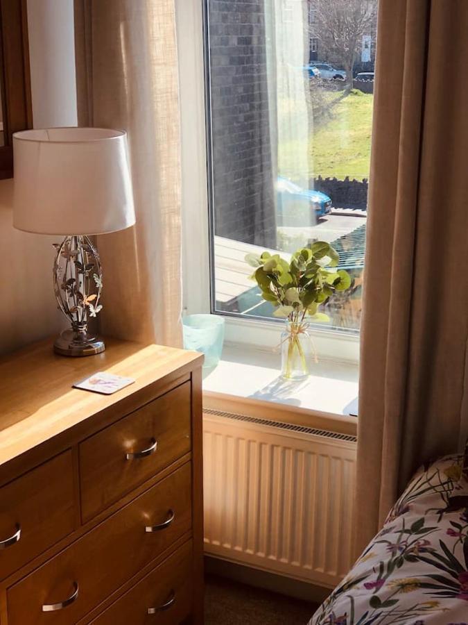Boutique Cottage In The Heart Of Buxton Town Exterior foto