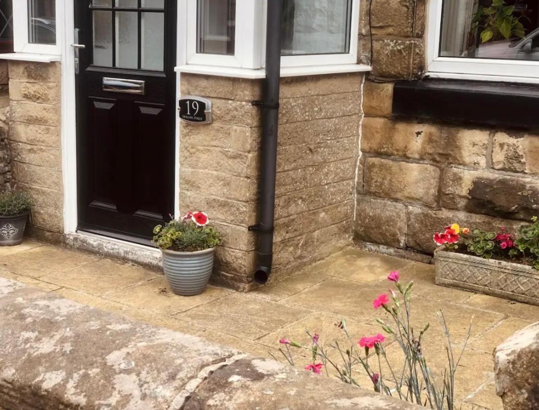 Boutique Cottage In The Heart Of Buxton Town Exterior foto